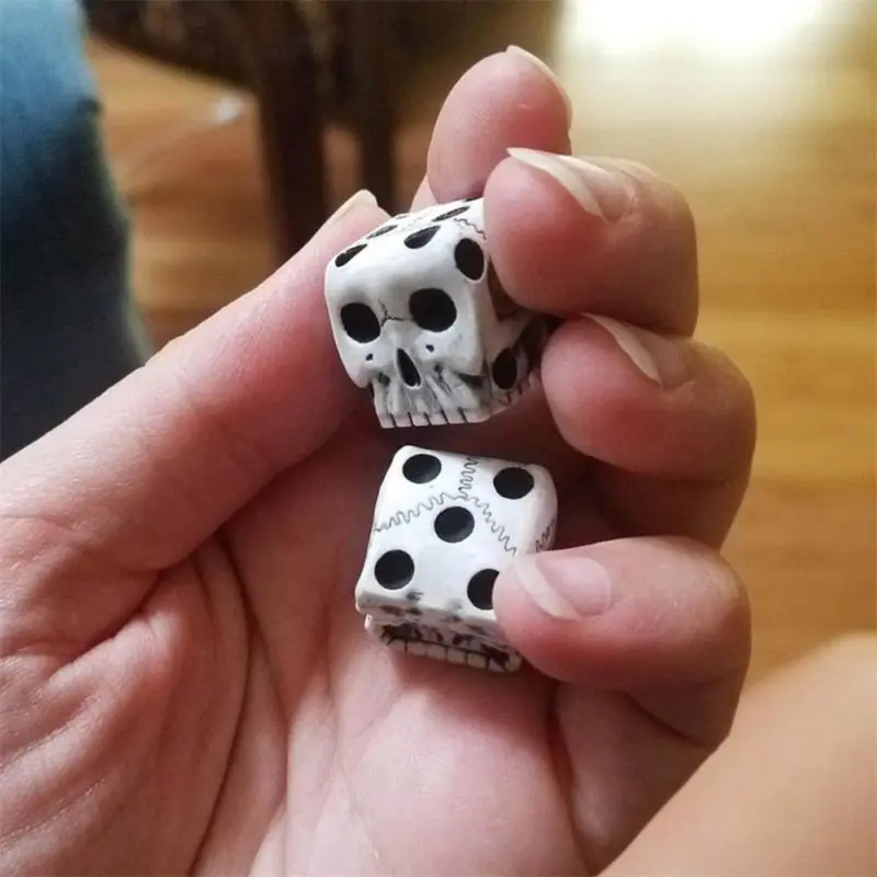 1PC 6-Sided Skull Dice - Image 4