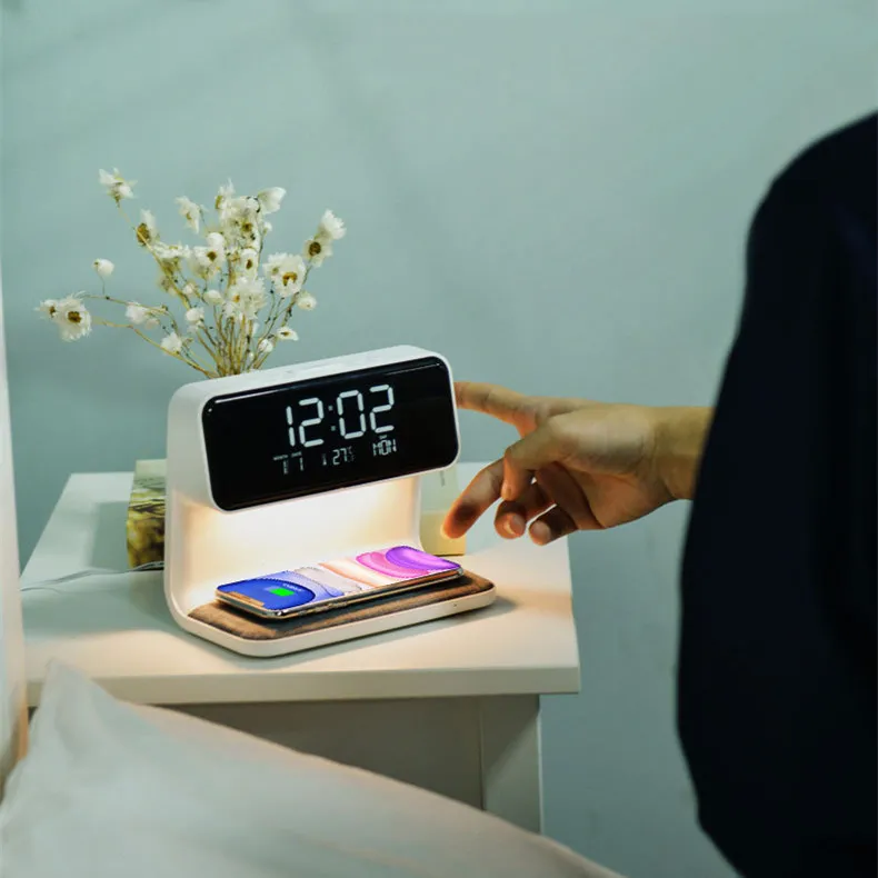 3-in-1 Bedside Lamp - Image 3