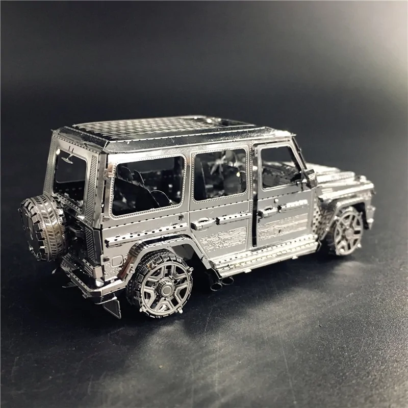 3D Metal G500 Off-road Vehicle Puzzle - Image 4