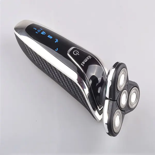 4-Blade Rechargeable Men's Shaver and Grooming Set - Image 3