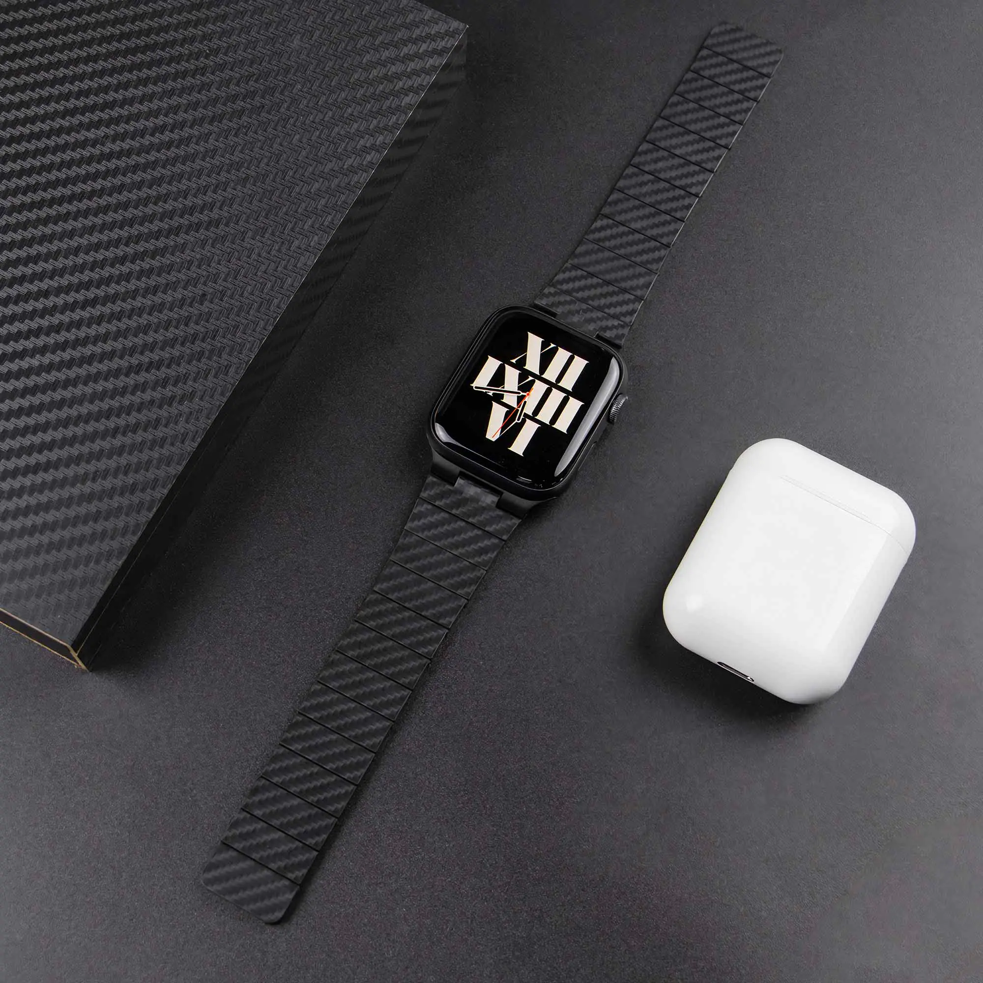 Carbon Fiber Magnetic Link Band for Apple Watch - Image 2