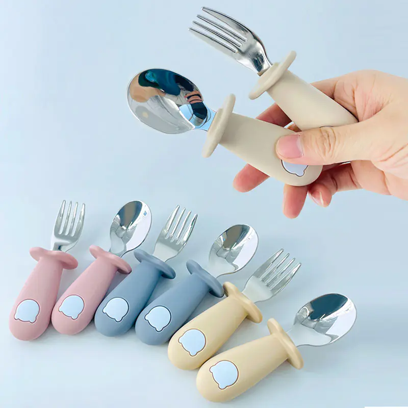 Cartoon Bear Silicone Spoon for Kids' Tableware - Image 7
