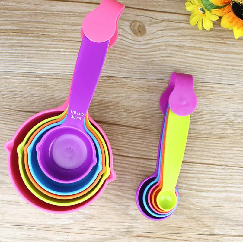 Colorful Plastic Measuring Spoons for Baking Tools - Image 5