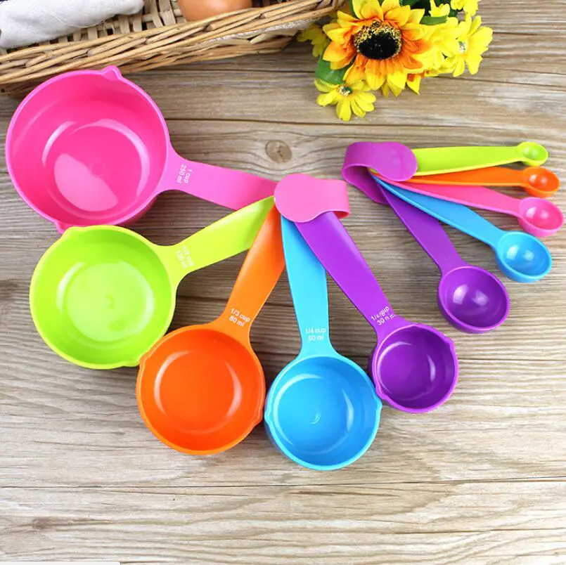 Colorful Plastic Measuring Spoons for Baking Tools - Image 6