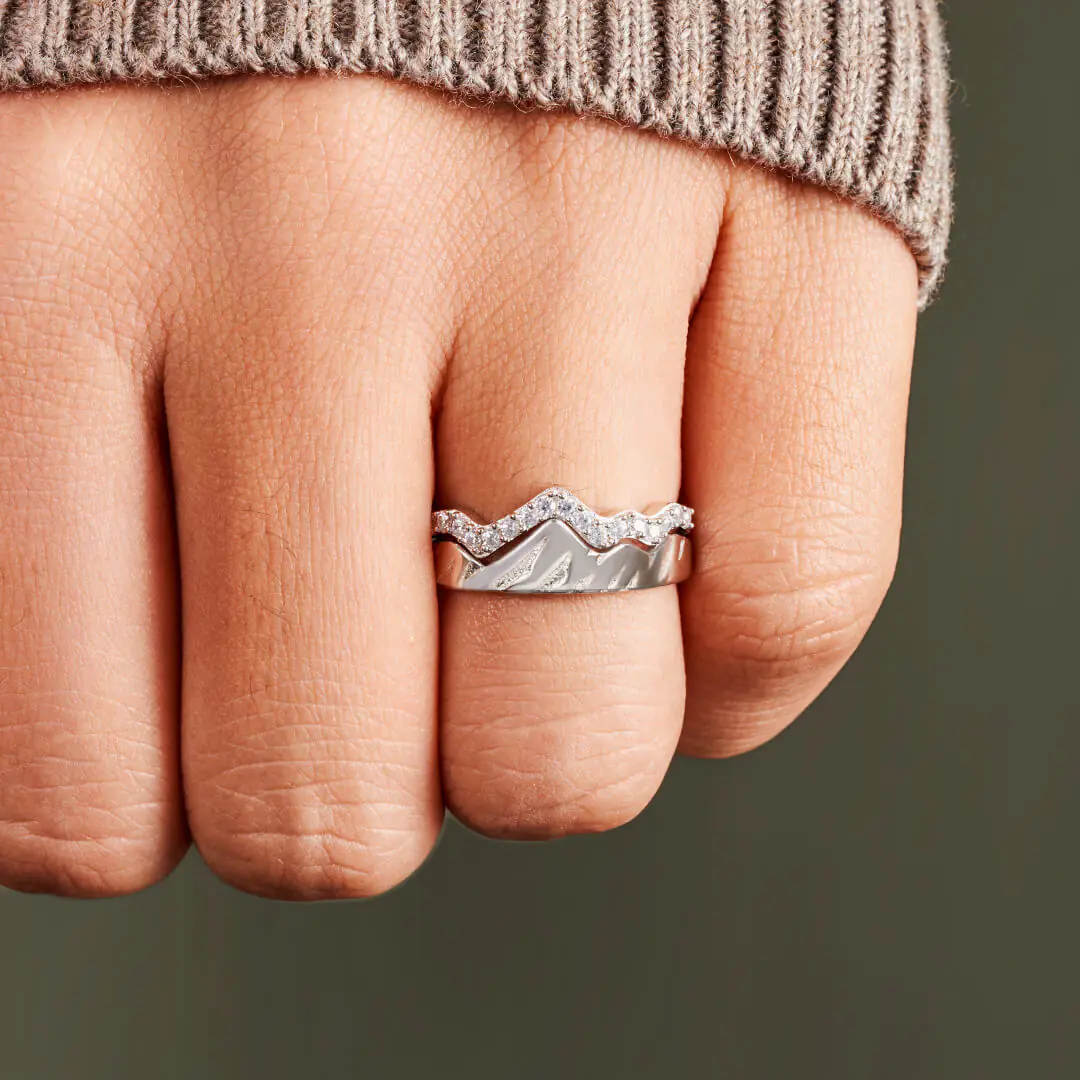 Copper Inlaid Zircon Folding Ring for Women’s Fashion - Image 8