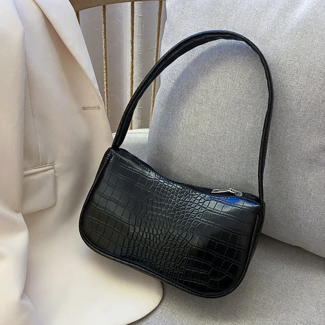 Crocodile Pattern PU Leather Women's Shoulder Bag - Image 17