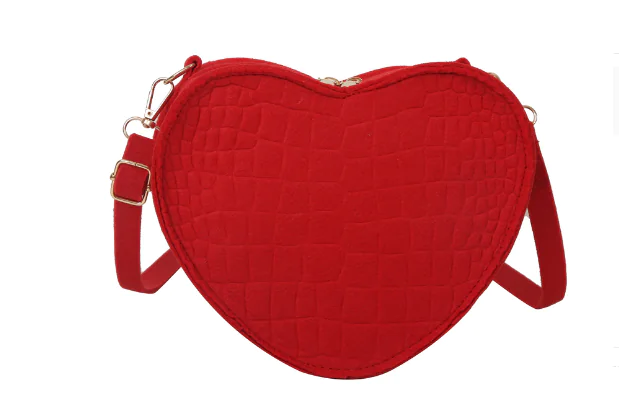 Cute Heart Shaped Design Purse - Image 10