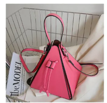 Designer Leather Handbag - Image 10
