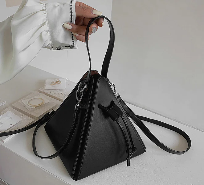 Designer Leather Handbag - Image 12