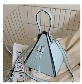 Designer Leather Handbag - Image 7