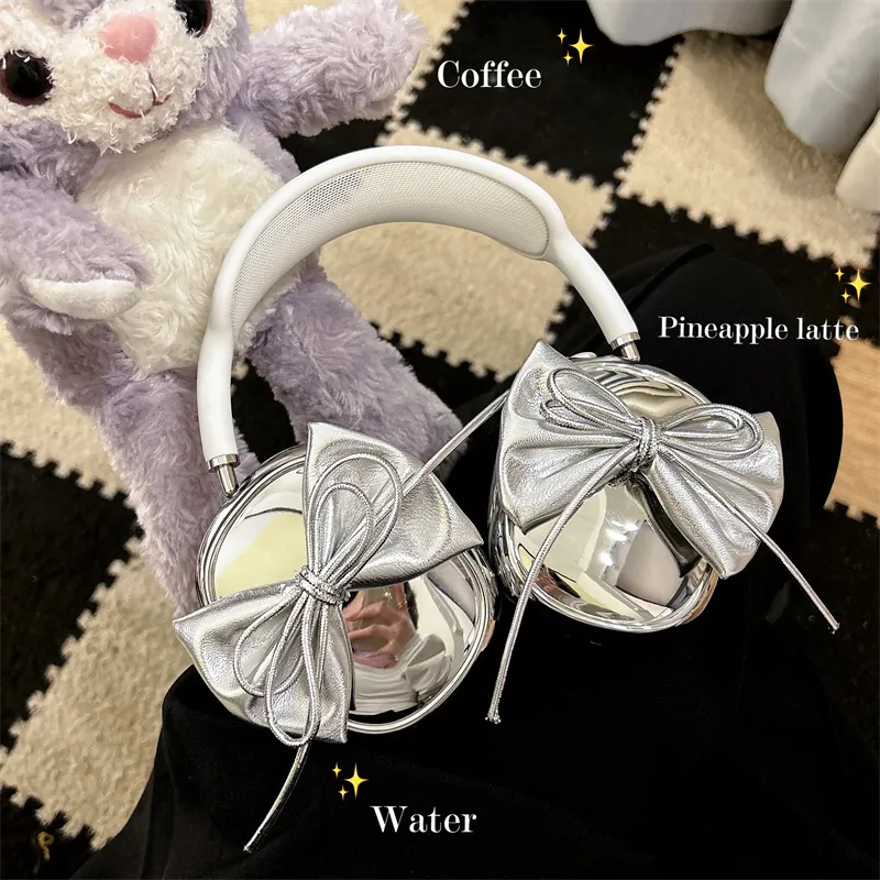 Electroplated Three-dimensional Bow Headphone Case - Image 5