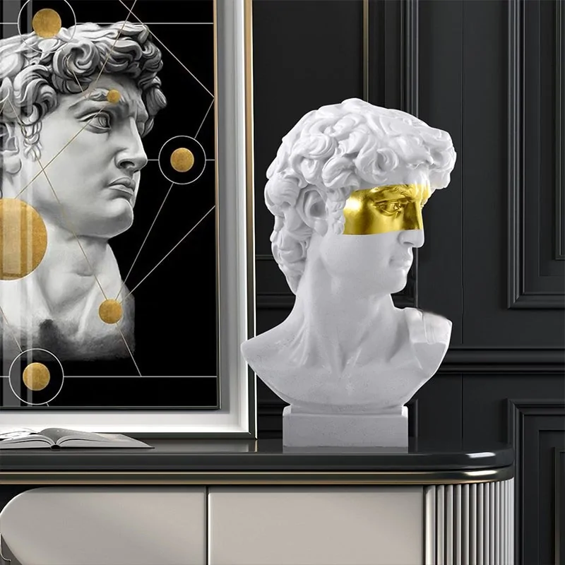 European Resin Mini Bust Sculpture: Abstract Art for Home Decoration - Image 3