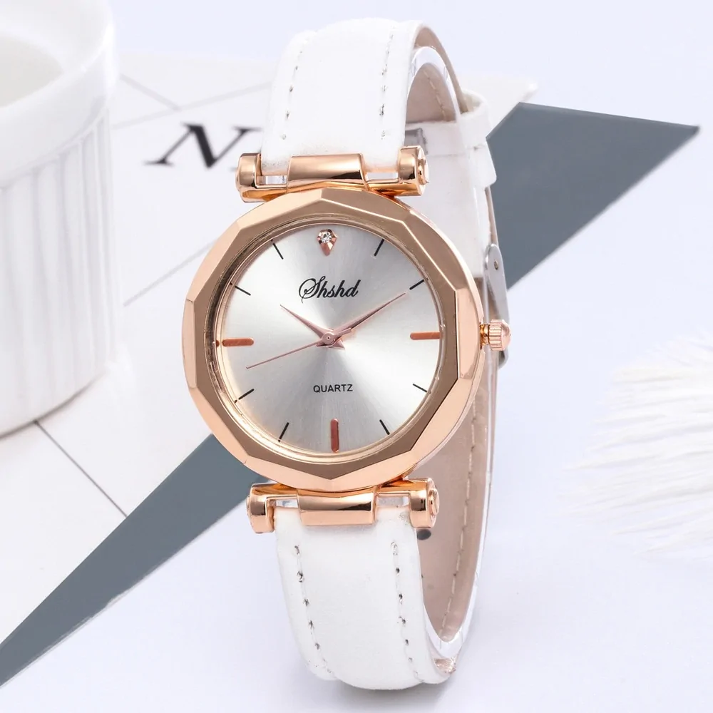 Fashion Women Leather Casual Watch - Image 4
