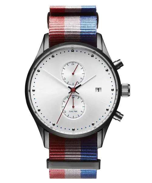 Fashionable Men's Quartz Watch with Calendar Feature - Image 14