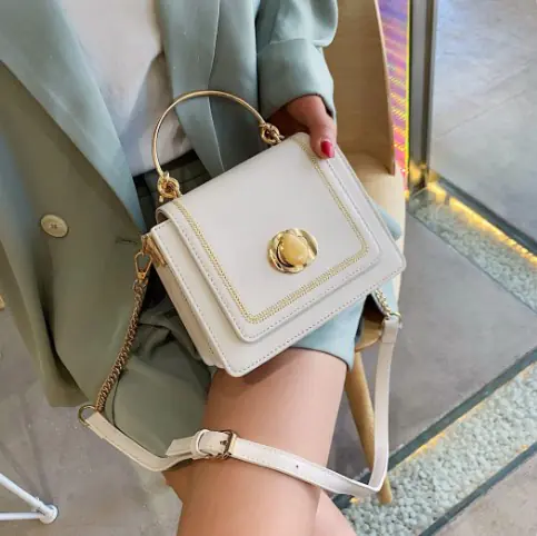 Fashionista Crossbody Bag - Image 7