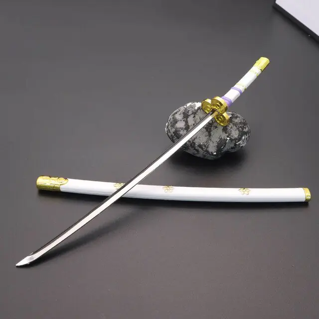 Game Roronoa Zoro Yama Keychain - Image 22