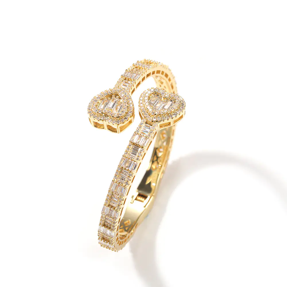 Geometric Diamond Love Spring Buckle Bracelet - Image 2