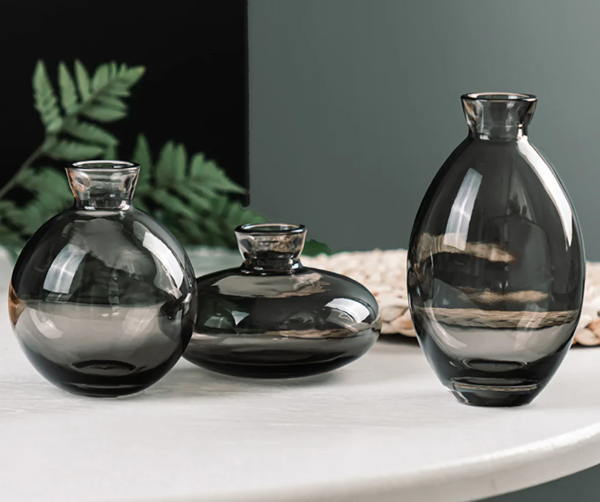 Glass Vases - Image 10