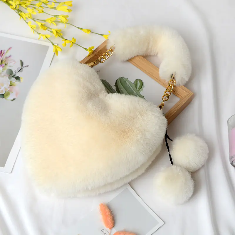 Heart-shaped Plush Peach Handbag for Women - Image 4