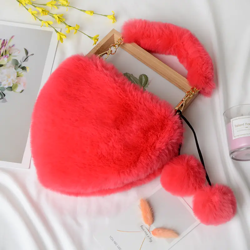 Heart-shaped Plush Peach Handbag for Women - Image 5
