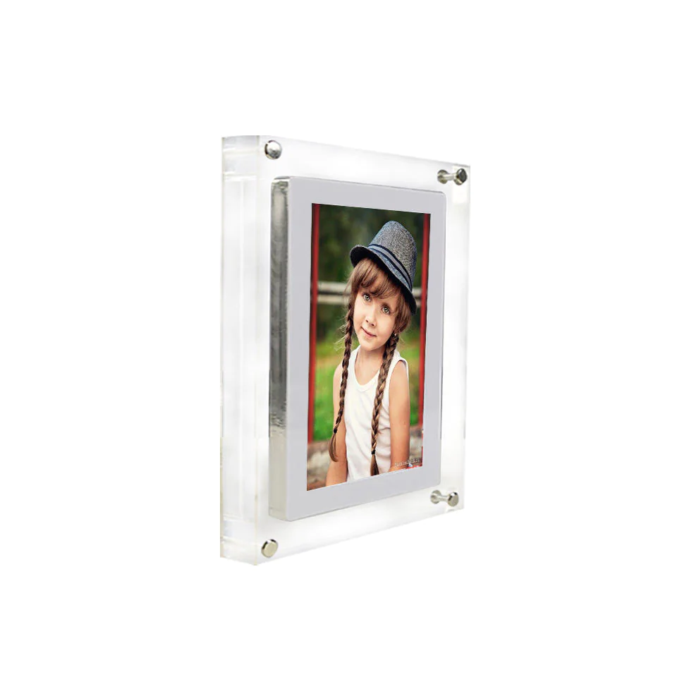 High-Resolution Display with Built-In Battery - Image 5