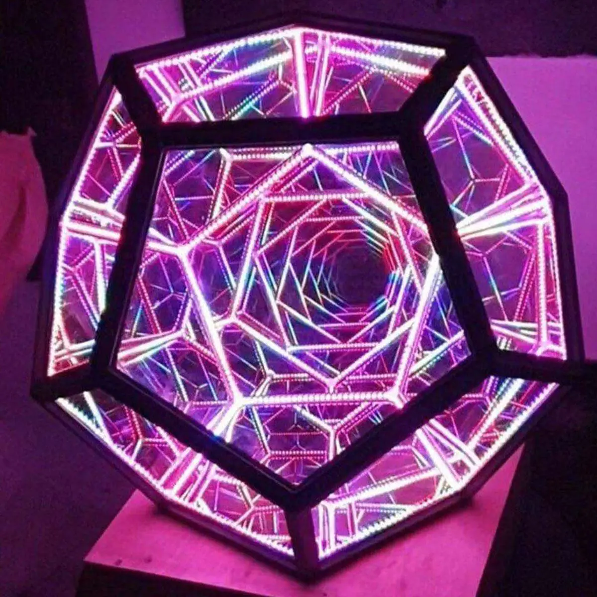 Infinite Dodecahedron Color Art Light - Image 4