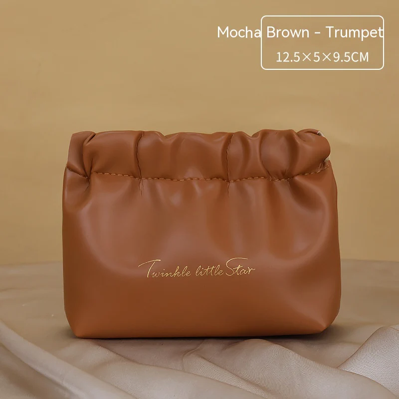 Leather Large Capacity Travel Toiletry Bag - Image 10