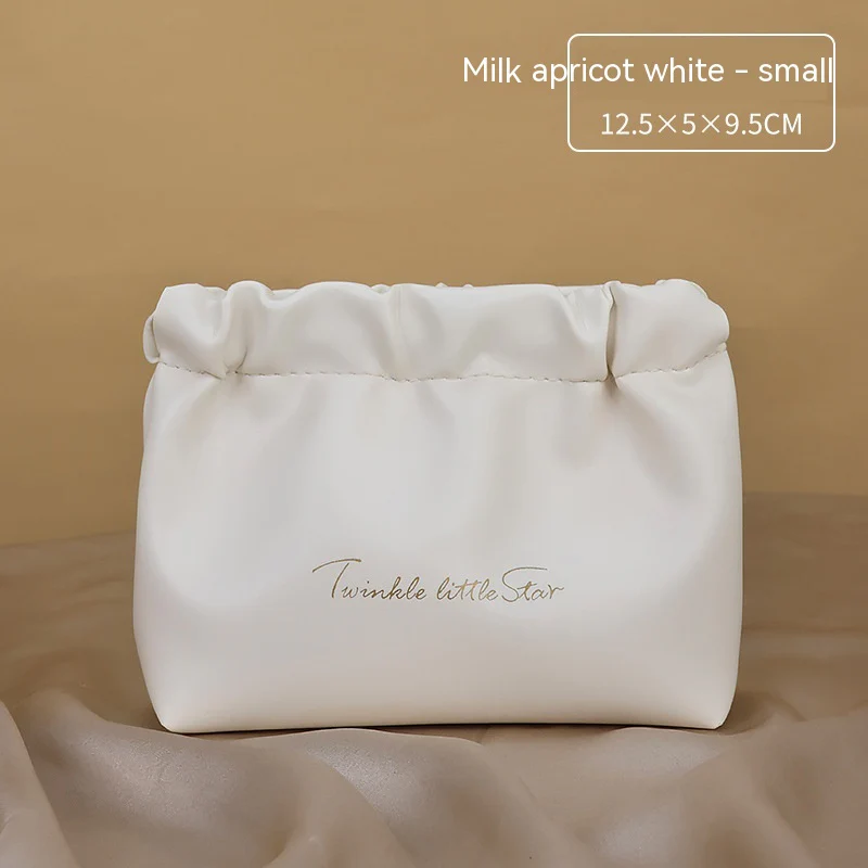 Leather Large Capacity Travel Toiletry Bag - Image 8
