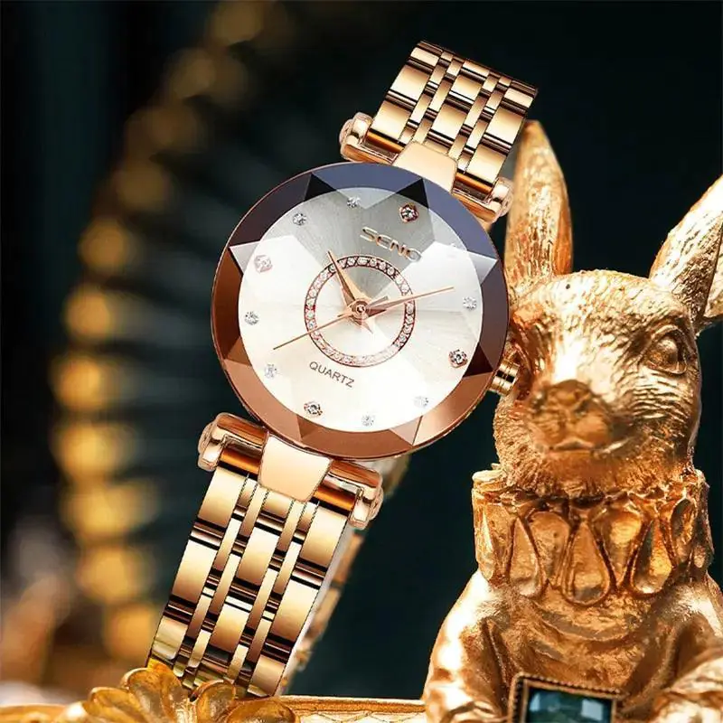 Luxury Fashion Women's Quartz Watch - Image 2