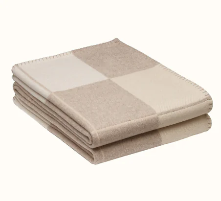 Luxury H Blanket - Image 9