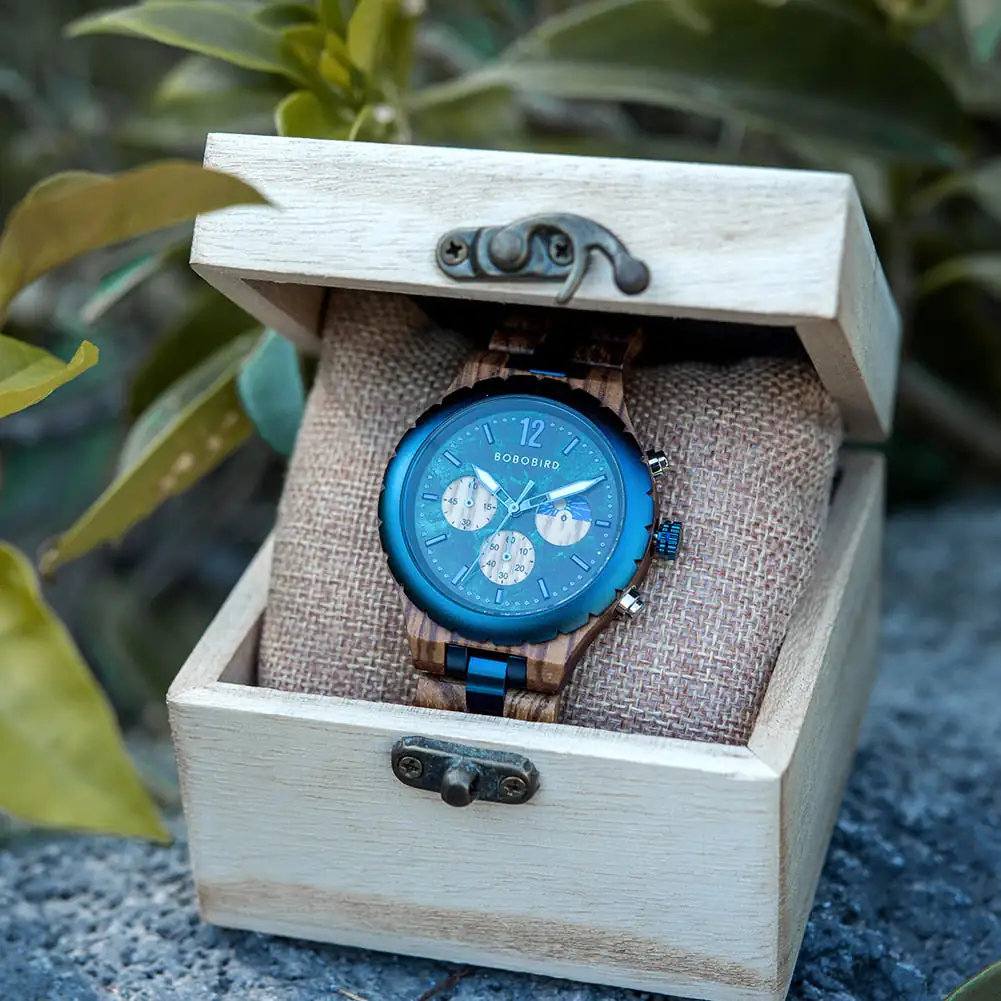 Luxury Wooden Chronograph Watch for Men - Image 9