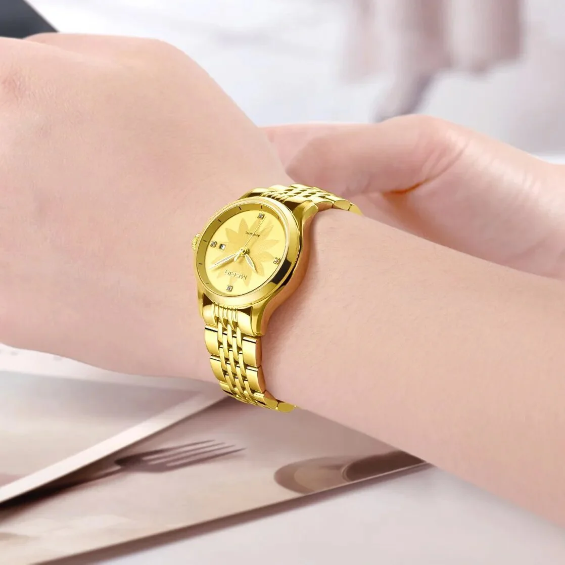 MEGIR Fashion Business Casual Watch for Women Sapphire Automatic Mechanical Wrist Watch Ladies Stainless Steel Female Date Clock - Image 4