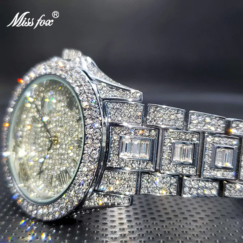 Men's Calendar Quartz Diamond Watch - Image 3
