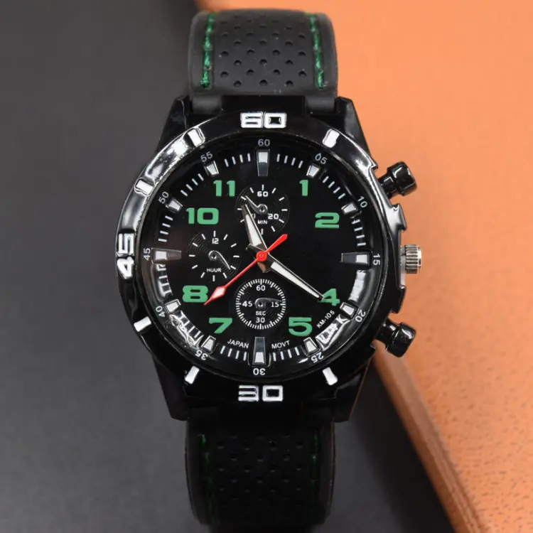 Men's Sports Quartz Watch with Silicone Strap - Image 4