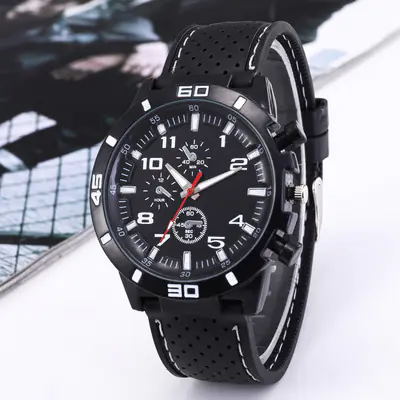 Men's Sports Quartz Watch with Silicone Strap - Image 7