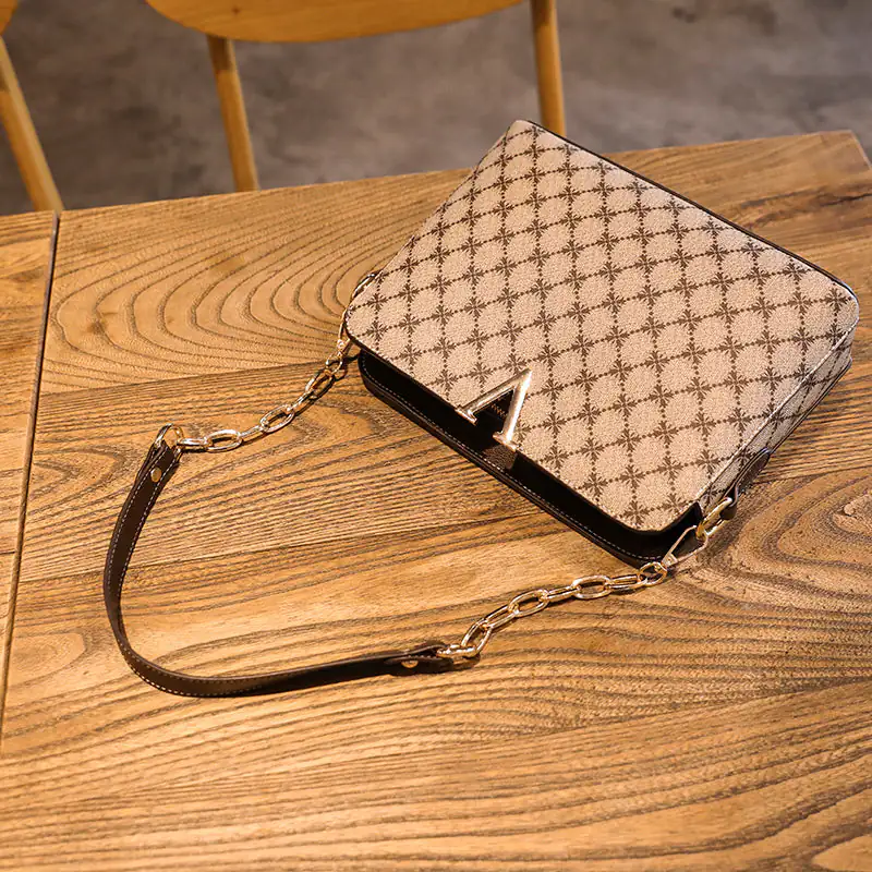 Minimalist Luxury Bag - Image 10