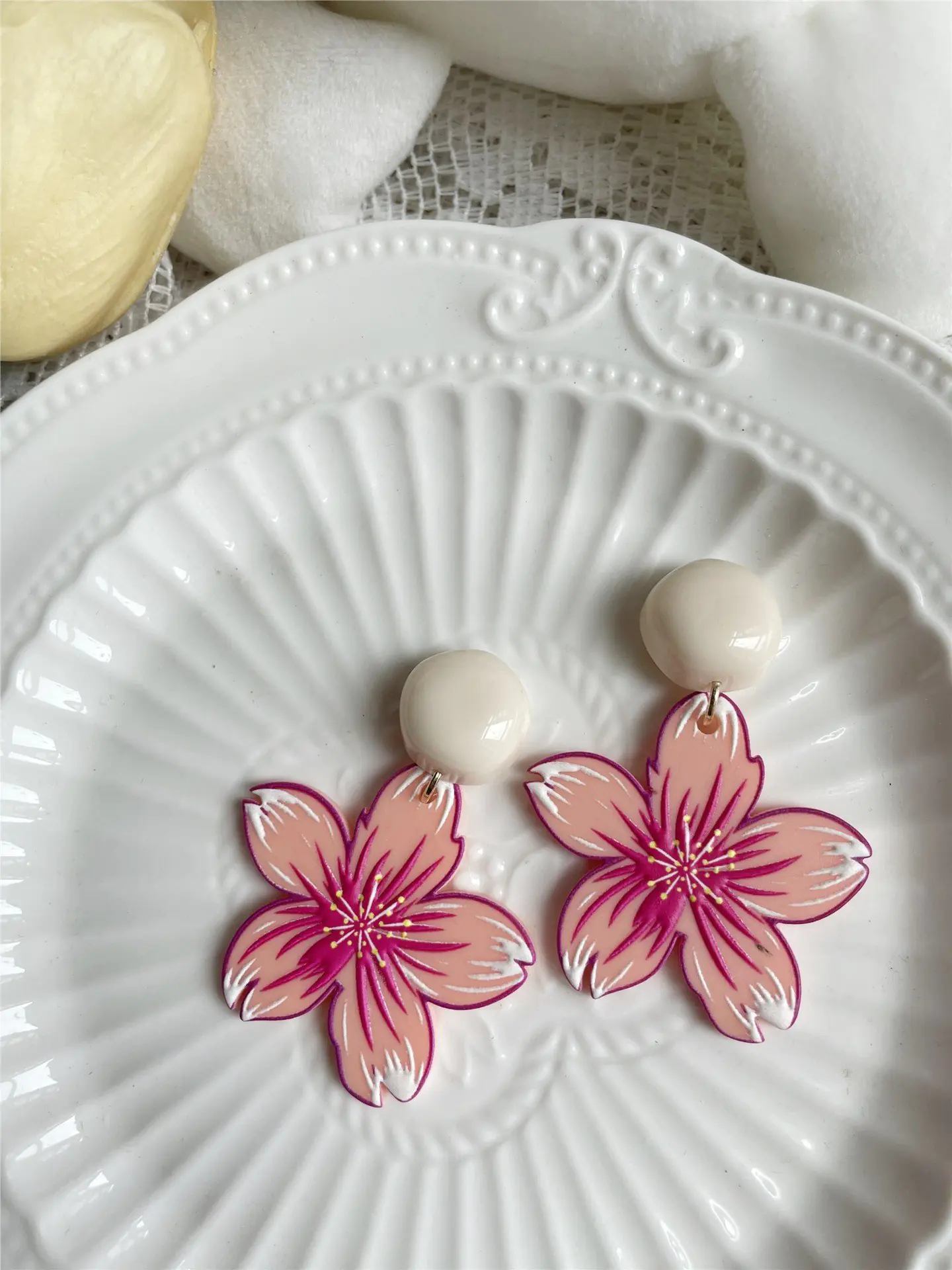 Peach Girl Heart Flower Earrings Ear Clip - Image 4