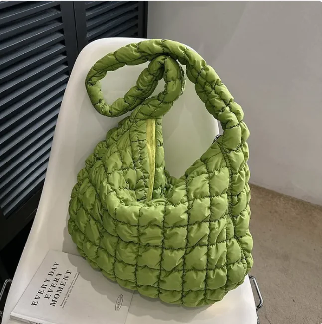 Pleated Shoulder Bag – Fashionable & Spacious - Image 6