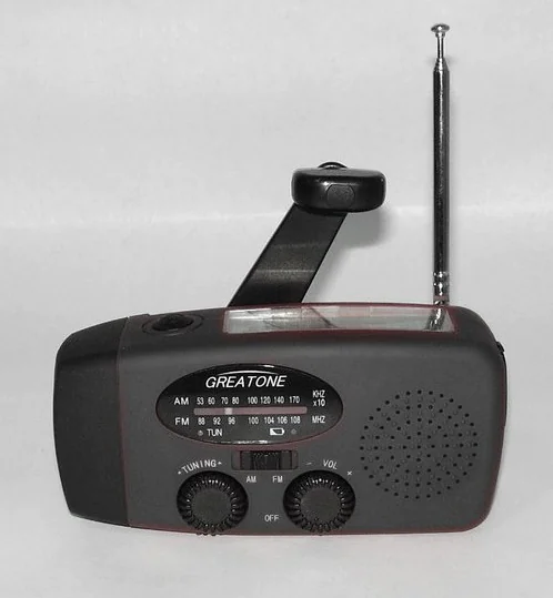 Radio Flashlight - Image 3