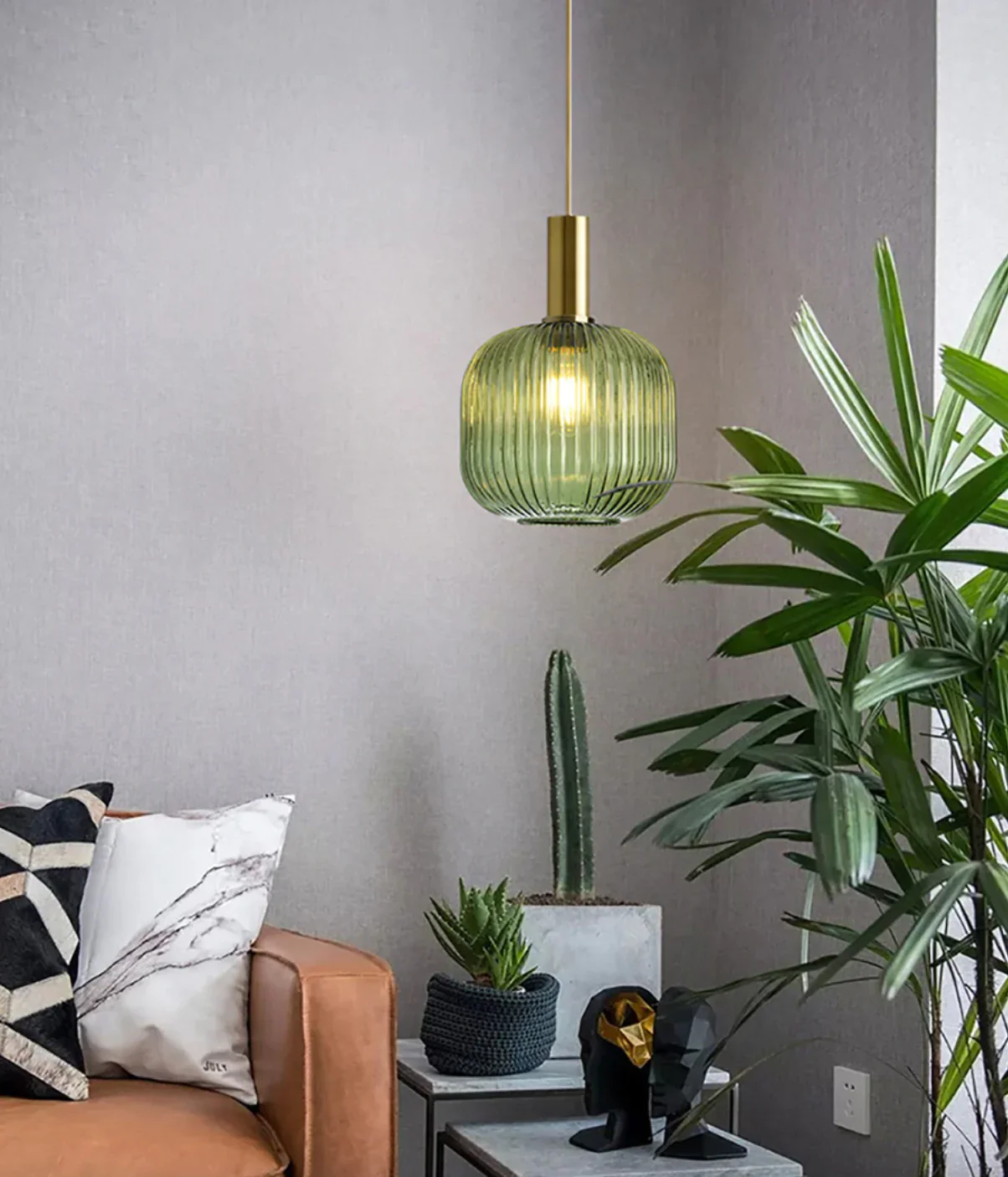 Retro Style Lamp - Image 12