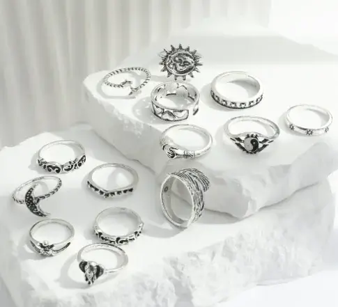Personalized Retro Trendy Ring with Embossed Design - Image 5