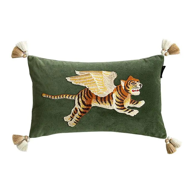 Retro Velvet Flying Tiger Embroidery Cushion Cover - Image 12
