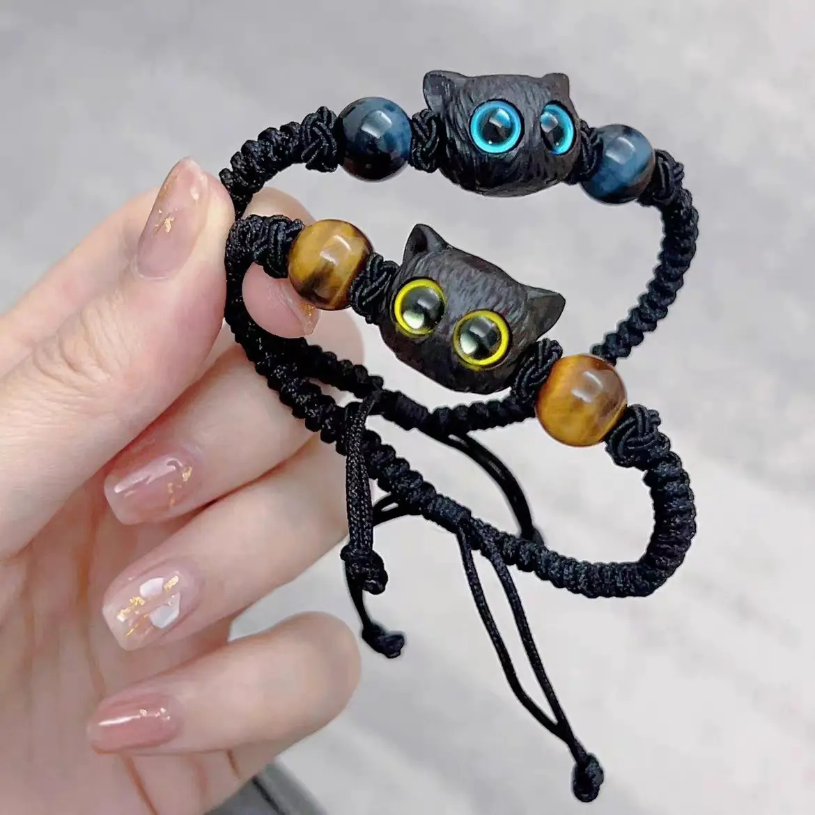Simple Kitty Woven Bracelet for All Occasions - Image 2