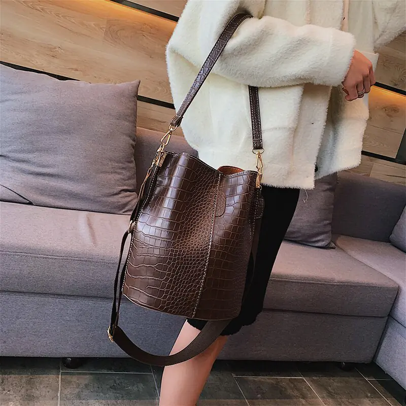 Single Shoulder Luxury Handbag - Image 2