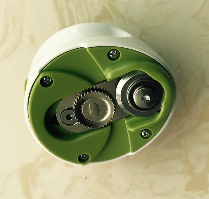 Stainless Steel Can Opener and Bottle Opener - Image 5