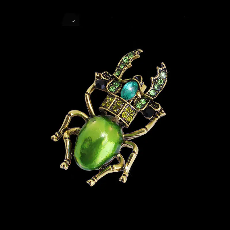 Stylish Resin Insect Brooch for Men and Women - Image 4