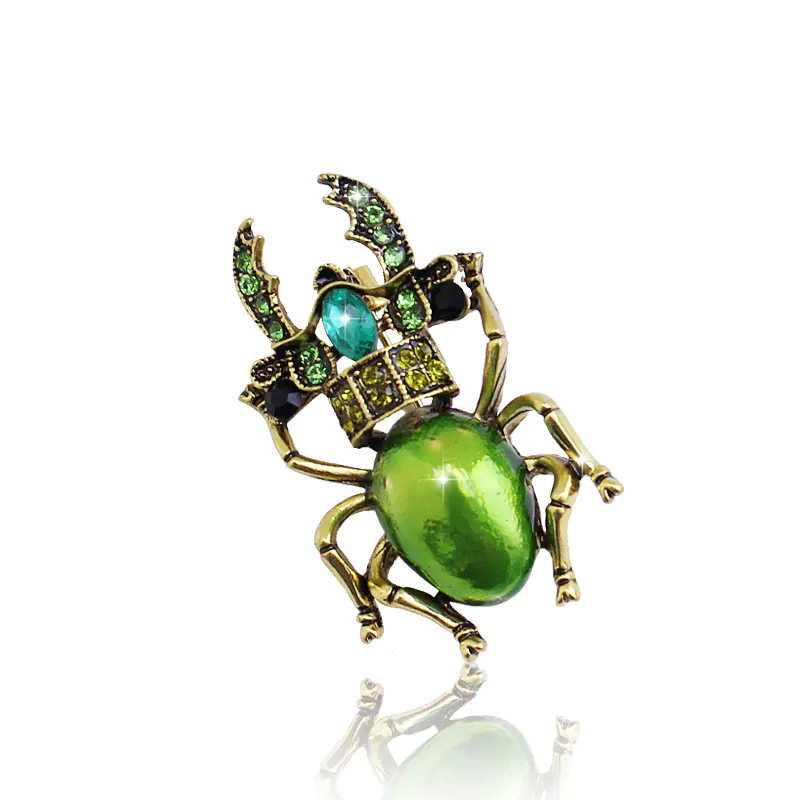 Stylish Resin Insect Brooch for Men and Women - Image 6
