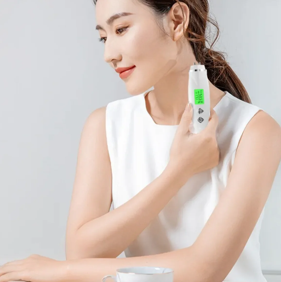 USB Rechargeable Skin Detector - Image 3