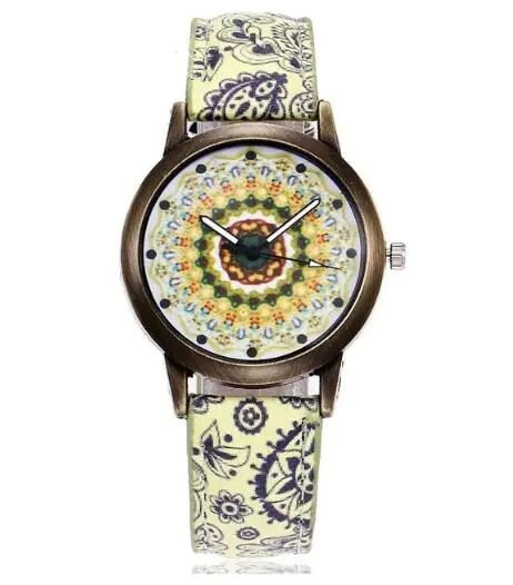 Vintage Ethnic Print Women's Quartz Watch Gift - Image 4