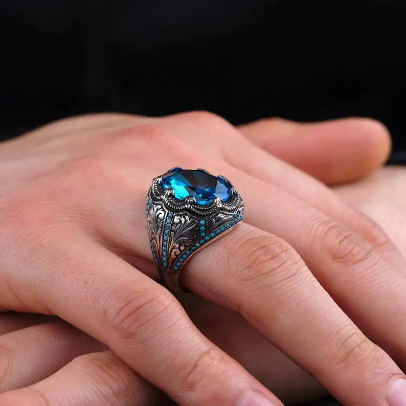 Vintage Exaggerated Temperament Ring for Men and Women - Image 3